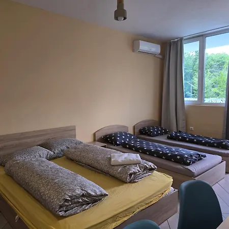 Green Oasis Apartment Sofia